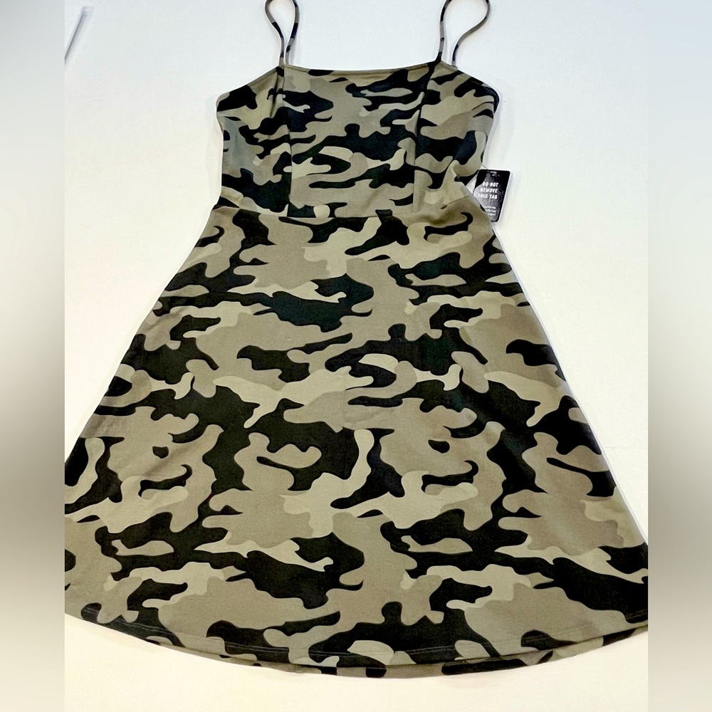 Express Camo Dress Sleeveless size Small
